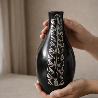 Vertical Leaf Silver Inlay Black Pottery Vase – Handcrafted | Azamgarh Terracotta Art